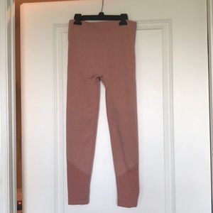 Booty lifting leggings, no brand, size medium and color salmon pink.